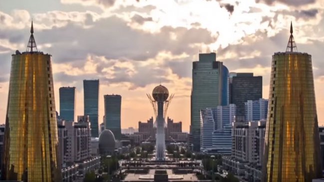  Kazajistán rebautizará su capital como Nursultán en honor al ex presidente  