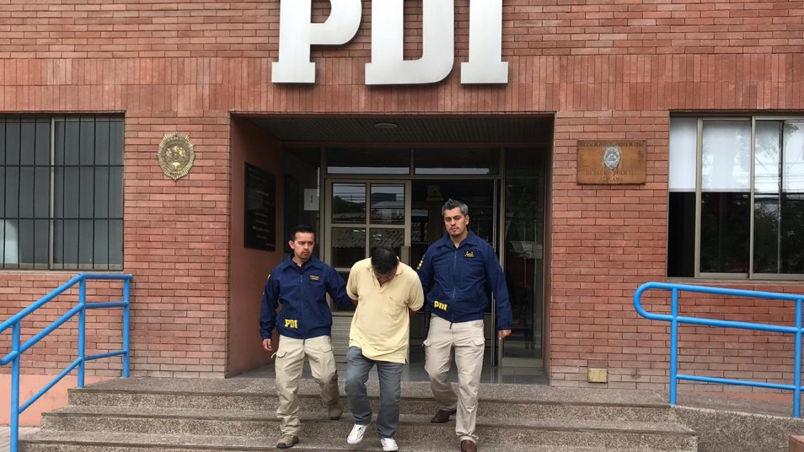 Transeúntes redujeron a hombre que le tocó las nalgas a una niña en un paradero