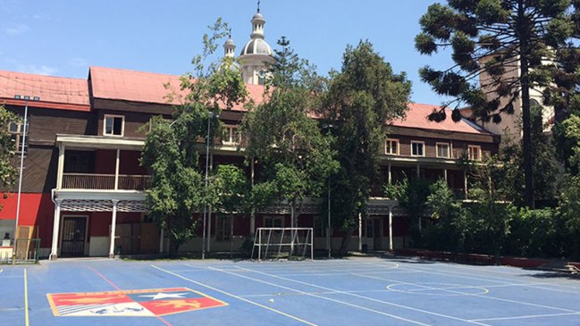 PDI investiga denuncia de abusos sexuales a alumnas de colegio San Ignacio