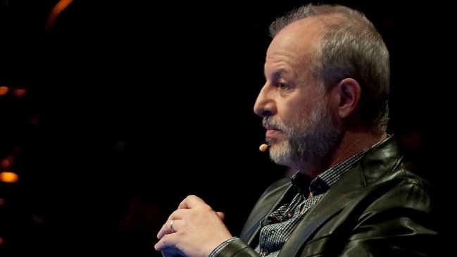 Alcalde Jadue encaró a Alberto Plaza tras viralizar noticia falsa