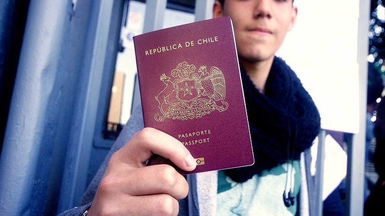 Pasaporte chileno ahora es más poderoso y se consolida en el mundo