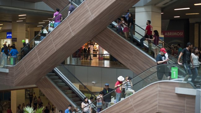 Ventas del comercio minorista en Santiago siguen con números negativos
