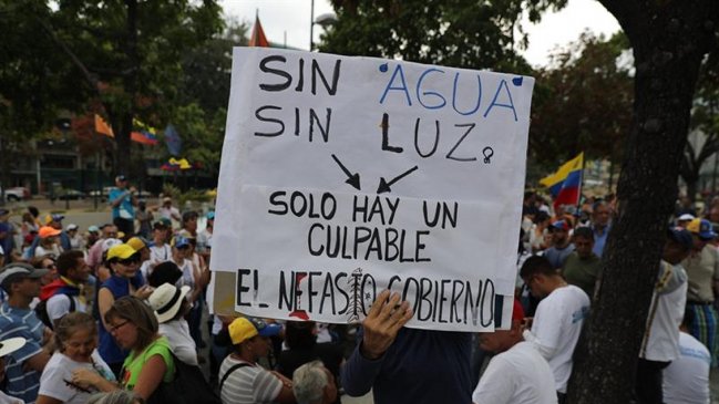 Jornada de protestas se desarrolla en medio de nuevo apagón en Venezuela