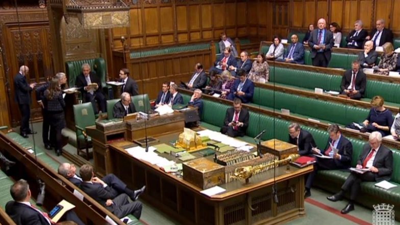 Parlamento británico vota sobre cuatro alternativas al 