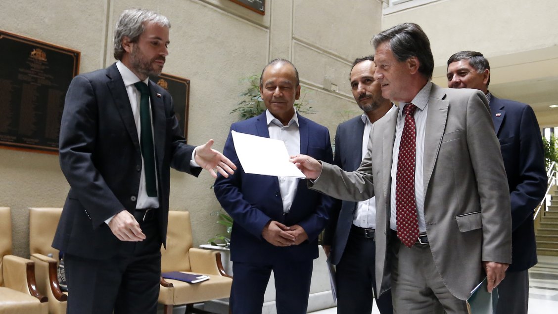 Oposición no votará reforma tributaria este miércoles