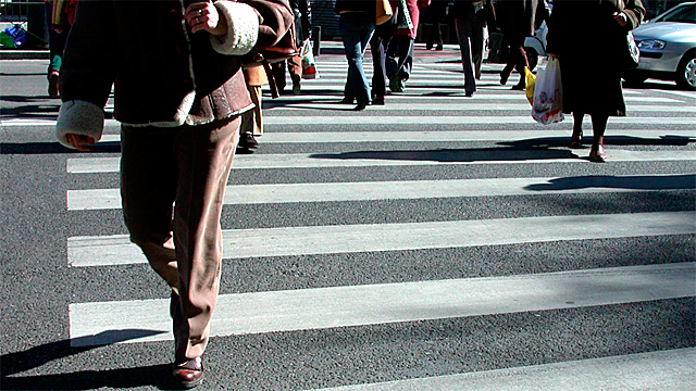 Autoridades entregaron alternativas ante falta de cruces peatonales en obras de Ruta 90
