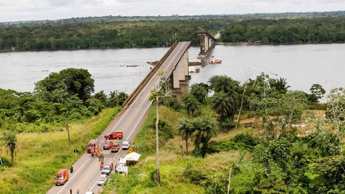 Puente colapsó al norte de Brasil y se desconoce número de víctimas