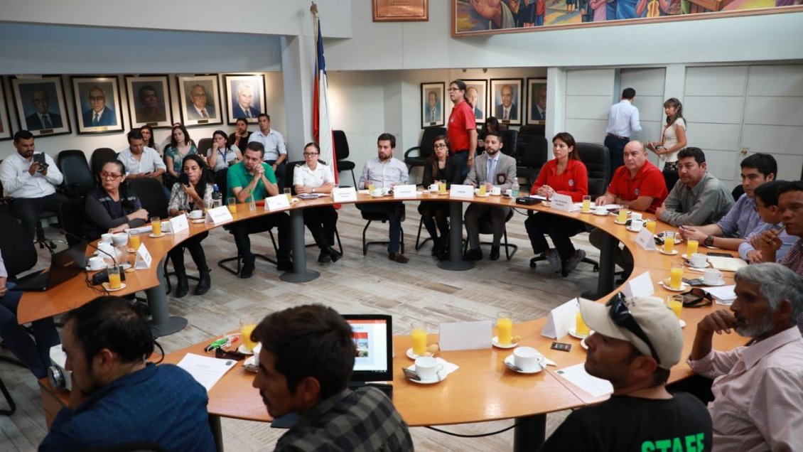 Antofagasta: Inician plan que busca descontaminar el sector de playa Las Petroleras