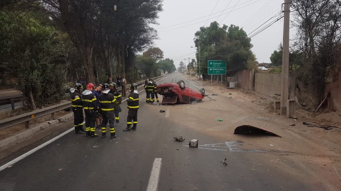 Copiapó: Un lesionado dejó volcamiento en avenida Copayapu