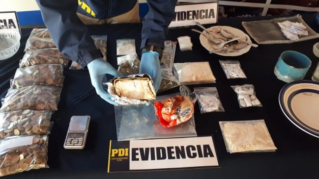 Detienen a clan familiar acusado de comercializar drogas en Santa Cruz