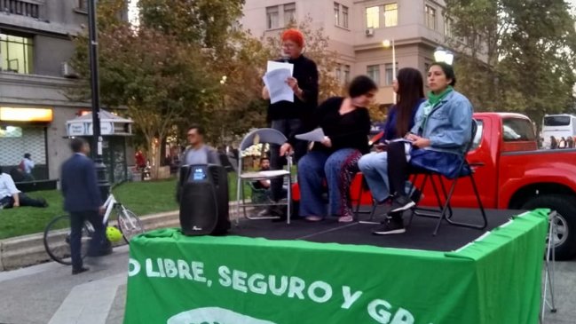 Coordinadora 8M: El Gobierno dice estar con las demandas feministas, pero es contradictorio
