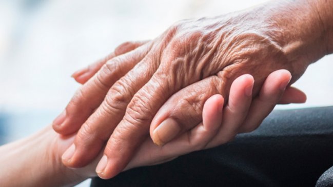 Depresión y trastornos del sueño pueden ser señales de alerta del Parkinson