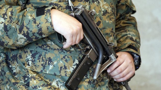 En libertad quedaron soldados formalizados por chocar ebrios y agredir a carabineros