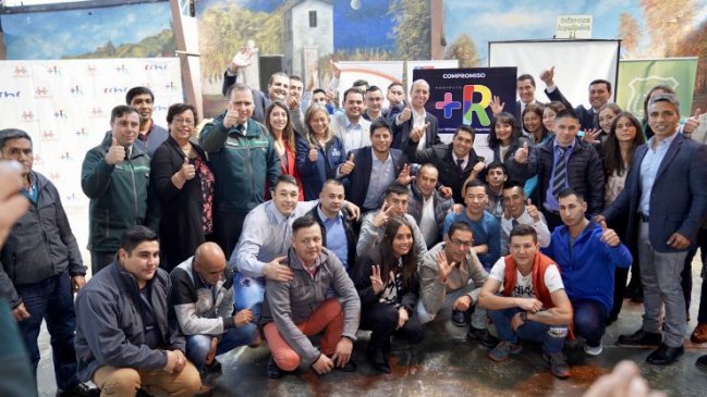 Proyecto +R: 25 internos de la cárcel de Chillán reciben capacitación laboral para su reinserción