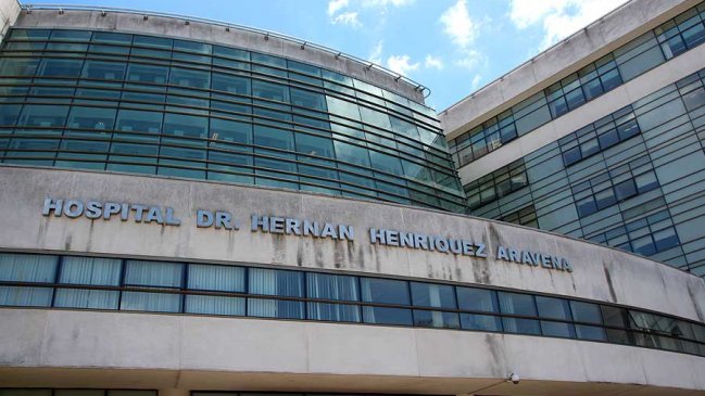 400 enfermeros del Hospital Regional de Temuco se declaran en alerta y anuncian paro
