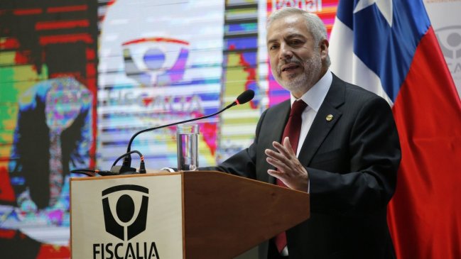 Alcalde de Pirque se sumó a críticas por designación de fiscal Guzmán en el Senado