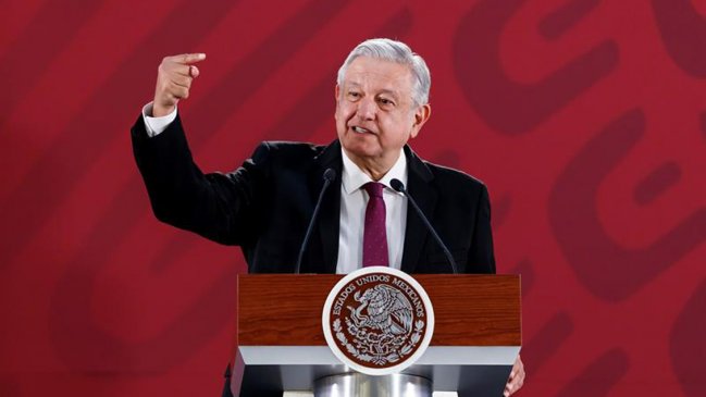 López Obrador analiza revocar la reforma educativa de Peña Nieto vía decreto