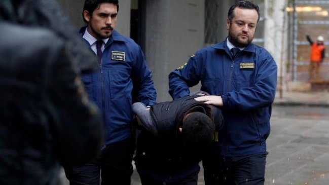 Copiapó: Videos grabados en un celular delataron a hombre que abusaba de su hijastra