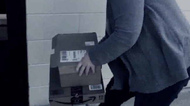 Hombre demandó a sus padres porque le botaron valiosa colección privada