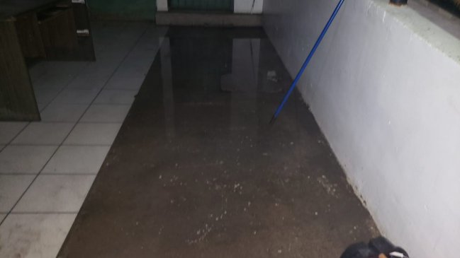 Iquique: Gimnasio municipal se inundó con aguas servidas por sexta vez en el año