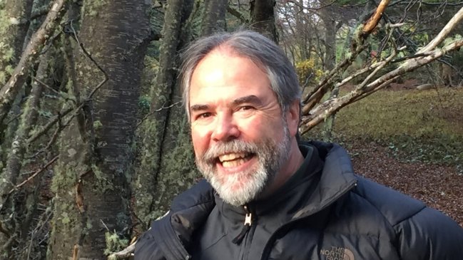 Científico chileno fue galardonado por su legado en la investigación subantártica