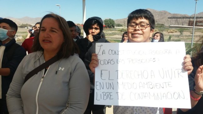 Manifestantes irrumpieron actividad del Gobierno en Copiapó