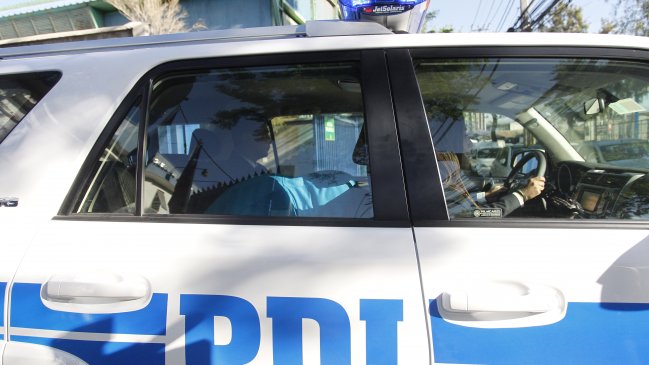 Dos encapuchados fueron detenidos por portar presunto material explosivo