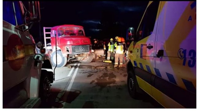 Conductor de camión que causó accidente de tránsito cerca de Quellón se dio a la fuga