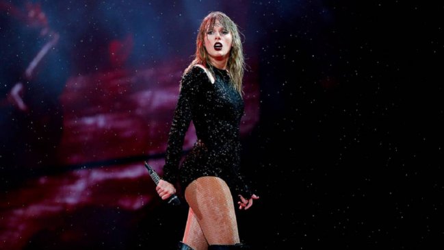 Taylor Swift negocia su debut en Chile para el próximo año