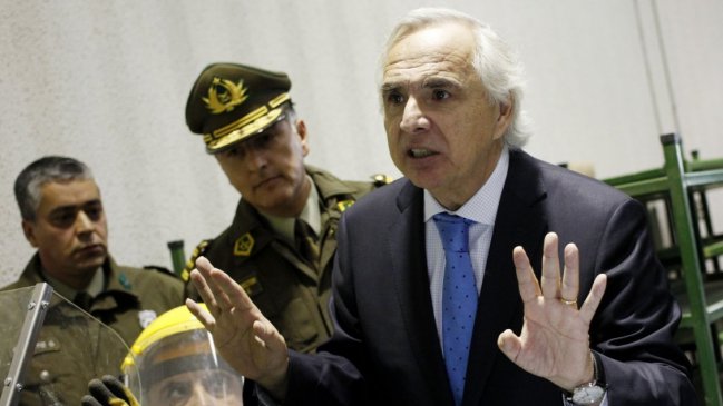 Chadwick pide no hacer uso político de acusación por mensaje de WhatsApp a alcalde de Rancagua