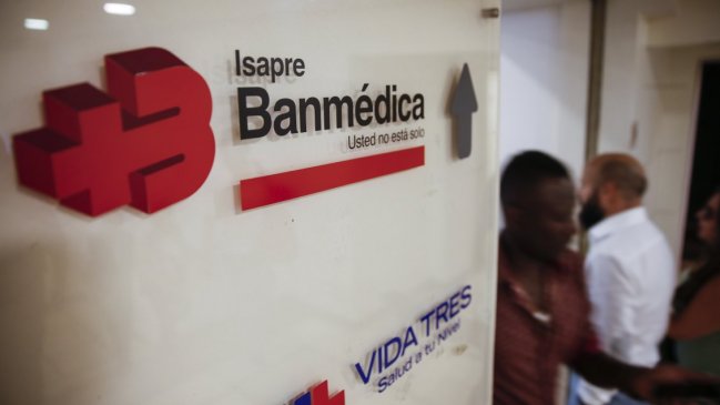 Senador PS y reforma a las isapres: 