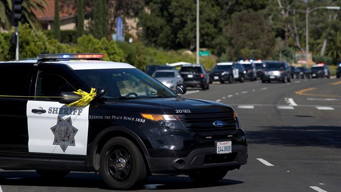 Nueva York aumentará la seguridad en sinagogas tras tiroteo en California