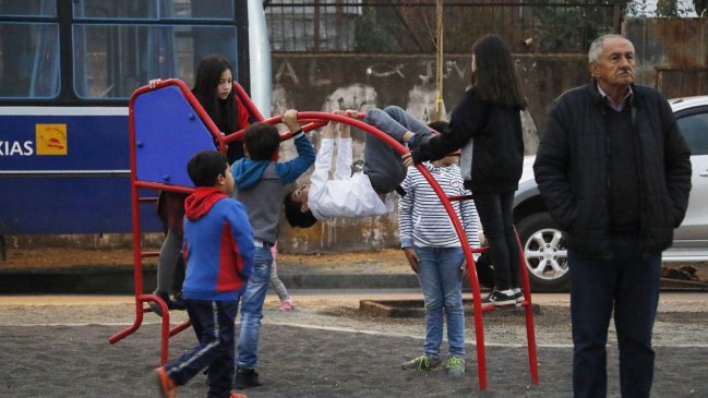 Transforman dos microbasurales de Hualpén en plazas y áreas verdes