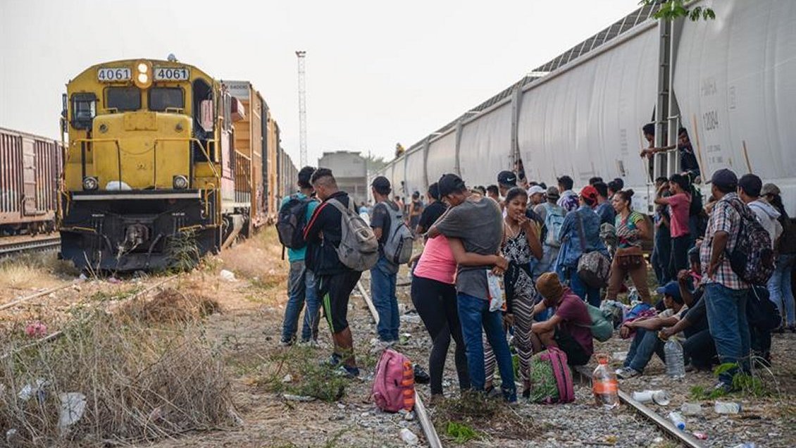 EE.UU. denunció que algunos migrantes forman familias falsas para cruzar la frontera