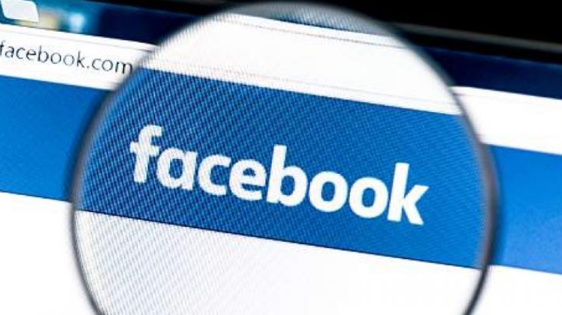 Ordenan borrar insultos de grupo de Facebook: 