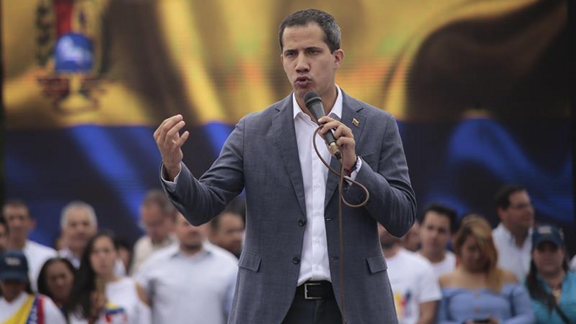 Diputada RN asegura que a Guaidó se le ofreció asilo en la Embajada de Chile