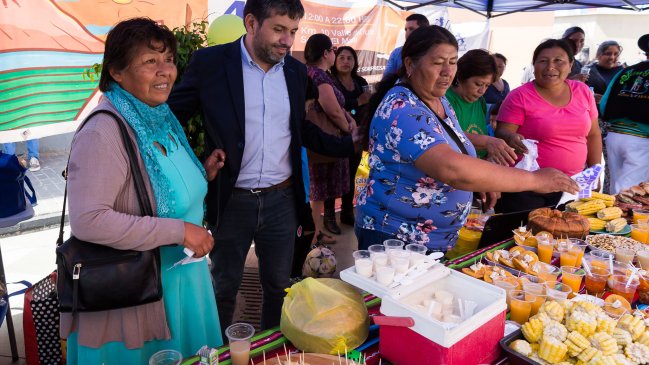 Encuentro “Costumbres de Mi Tierra” recibirá con gastronomía y música a la familia ariqueña