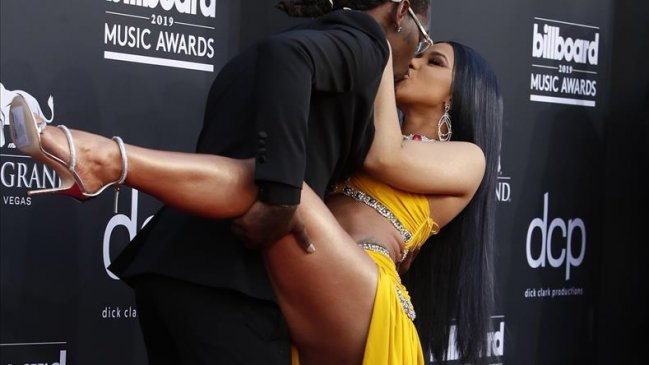 Cardi B publicó video desnuda para aclarar 