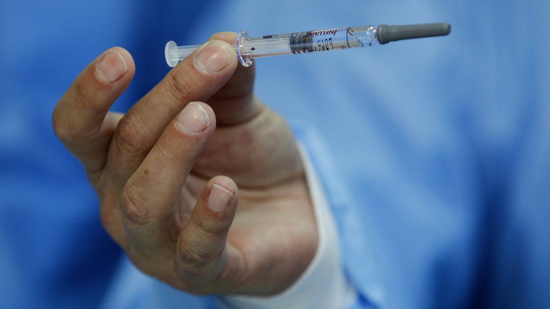 Retiran confusa campaña provacunas que se leía como antivacunas