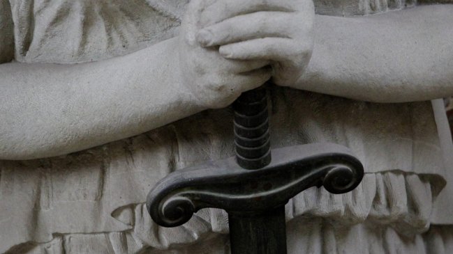 Adopciones irregulares: Suprema dejó investigación en dos ministros