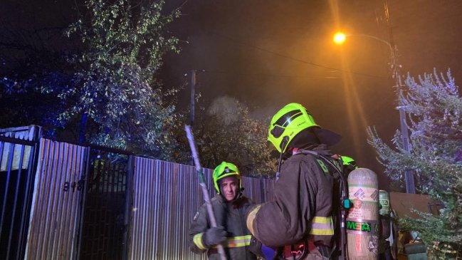 Incendio afectó a dos mediaguas en Valdivia