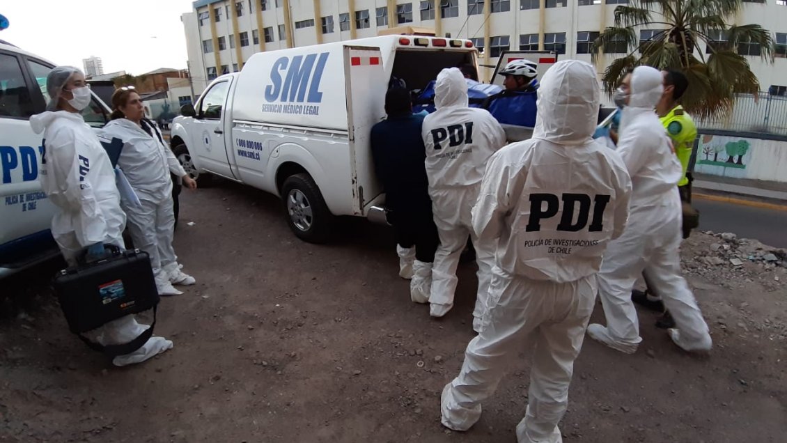 PDI investiga presunto crimen de mujer en una casa de Iquique