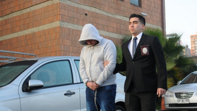 Dos trabajadores involucrados en millonario robo a camión de valores