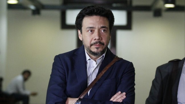 Emiliano Arias impugna en tribunales las decisiones de Abbott