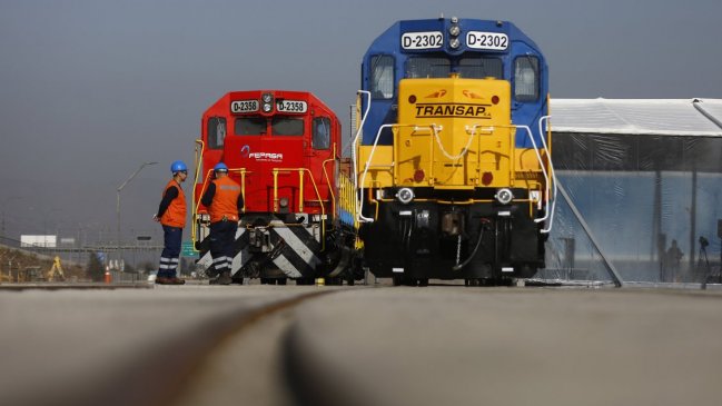 Inauguran terminal multimodal de carga que conecta Santiago y San Antonio