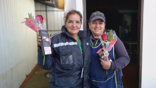 Macroferia de Talca reconoció labor de madres trabajadoras en su día