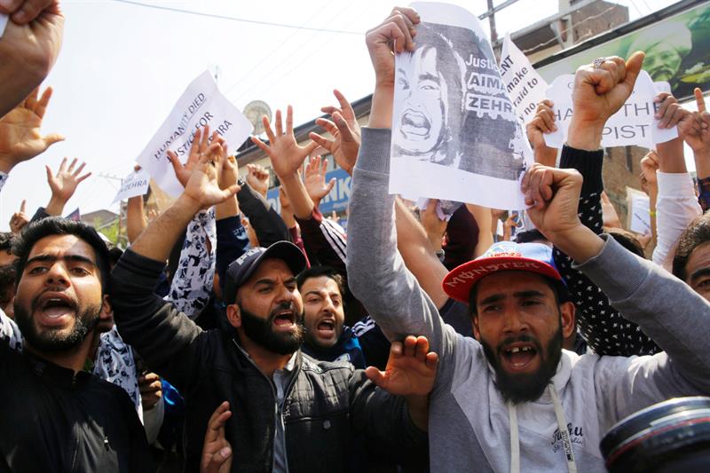 Violación de una niña de tres años desata nuevas protestas en la Cachemira india