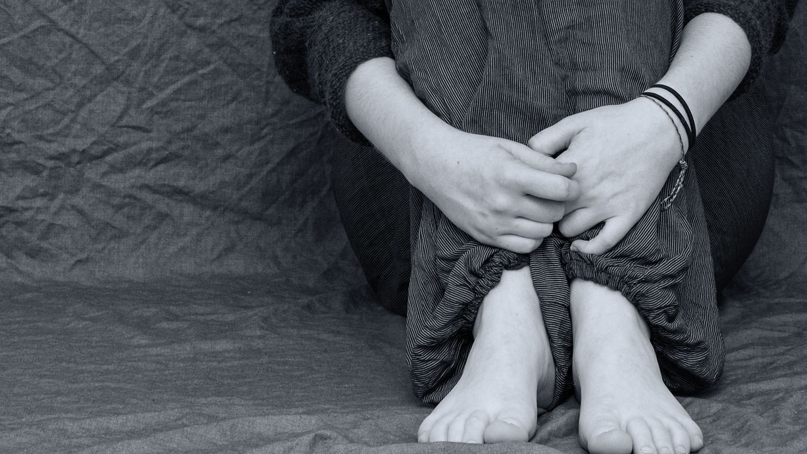 Cámara pide al Gobierno que cree un subsidio para hijos menores de parricidas o femicidas