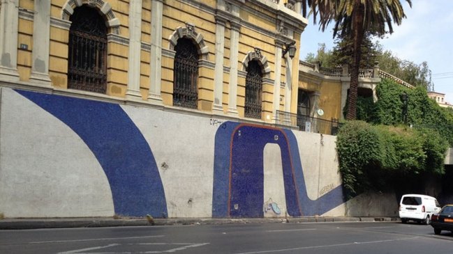  Campaña busca salvar mosaico del paso bajo nivel Santa Lucía  
