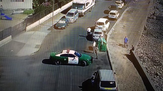 Cadáver en avanzado estado de descomposición fue hallado en un auto estacionado